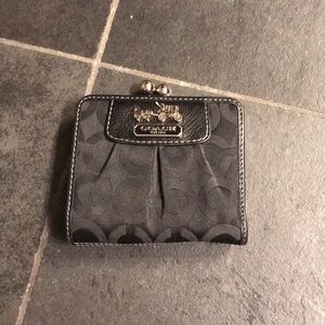 Authentic, Coach wallet in great condition!